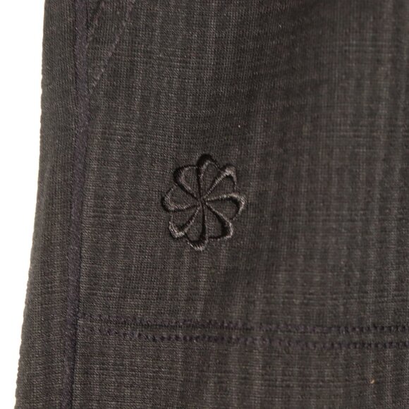 NWT Nike Men's Yoga Shorts in Black Size L - Picture 6 of 12